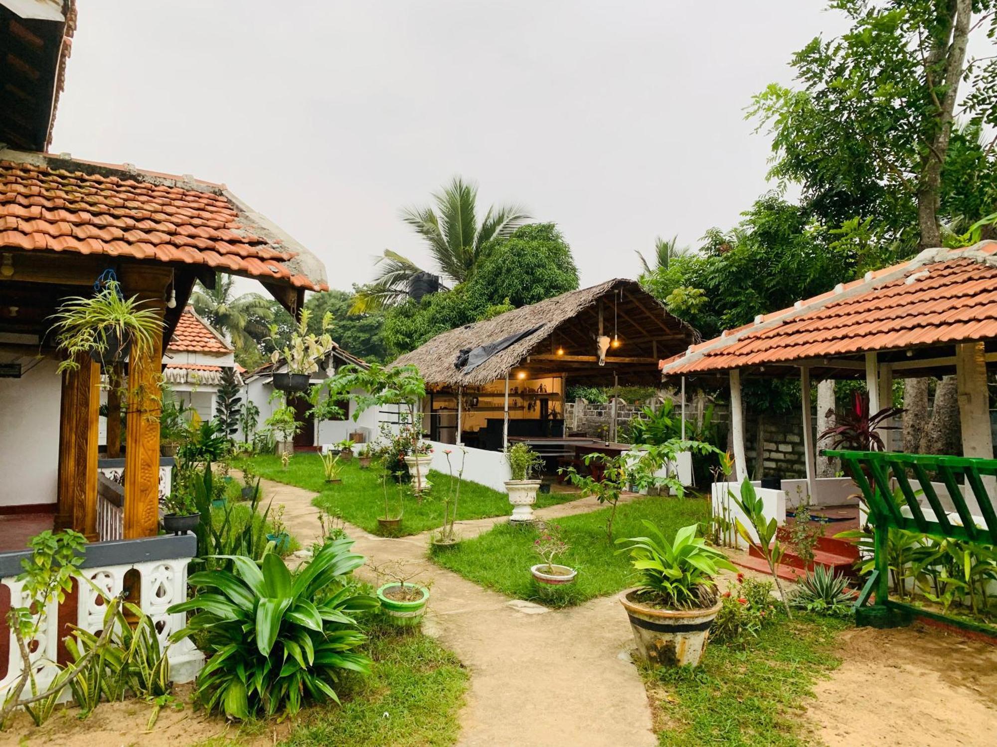 Little Fairy Home B&B Arugam Bay Kültér fotó